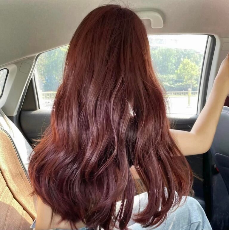 Gội đầu nhiều tóc có mọc nhanh