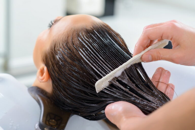 Bọc Keratin có thực sự tốt cho tóc của bạn?
