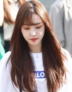 1587786797 773 Mau Toc Nau Socola Dep Dan Dau Xu Huong Hot Trends Nam 2020 Nau Socola 1 1587715528 Width640height810