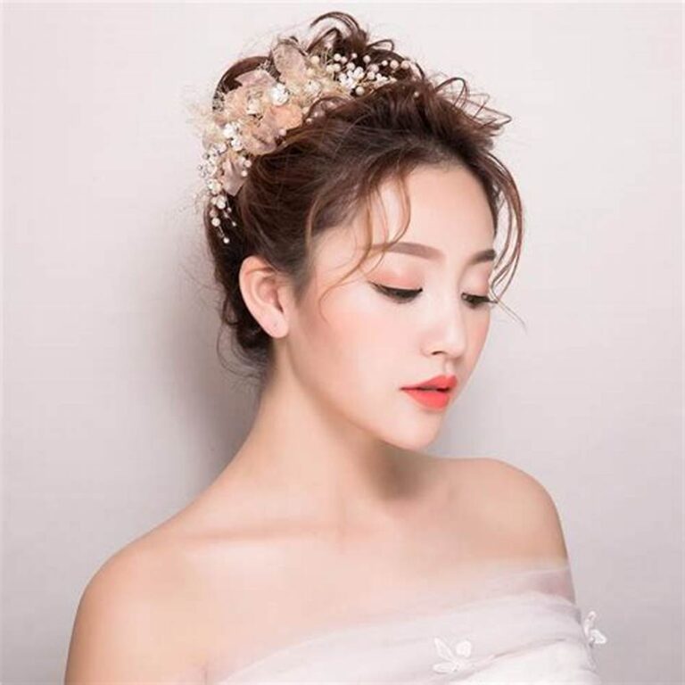 Những kiểu tóc đẹp nhất dành cho cô dâu ngày cưới