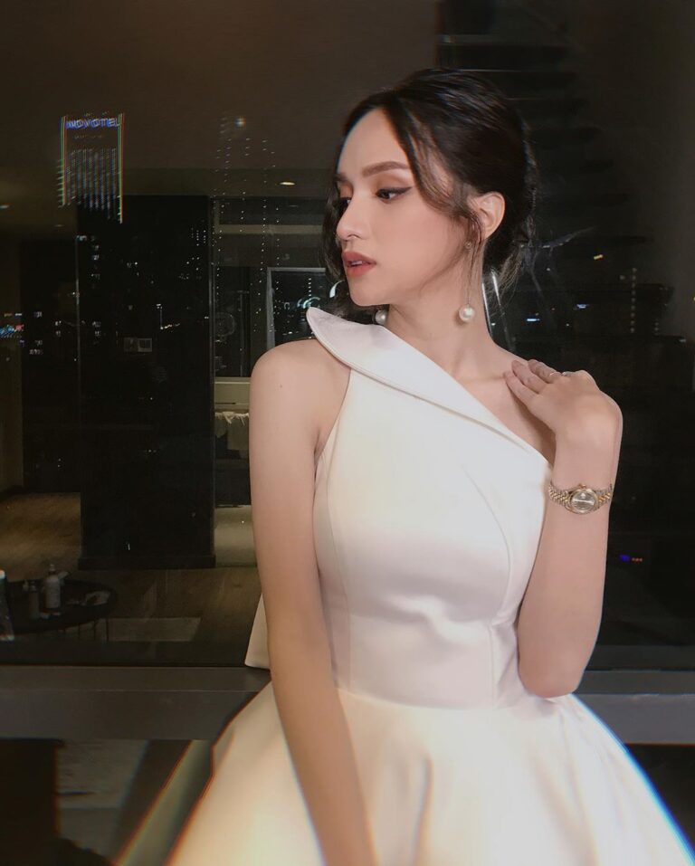 5 kiểu tóc dự tiệc nổi bật giúp nàng làm tâm điểm chú ý