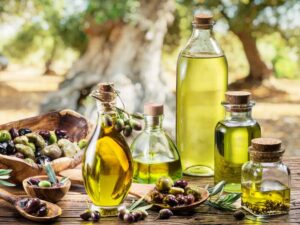Dầu Thực Vật có chứa nhiều kẽm và vitamin rất tốt cho tóc của bạn 
