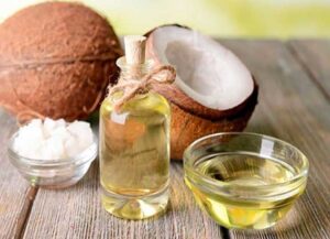 Dầu dừa chứa rất nhiều vitamin E và chất dinh dưỡng
