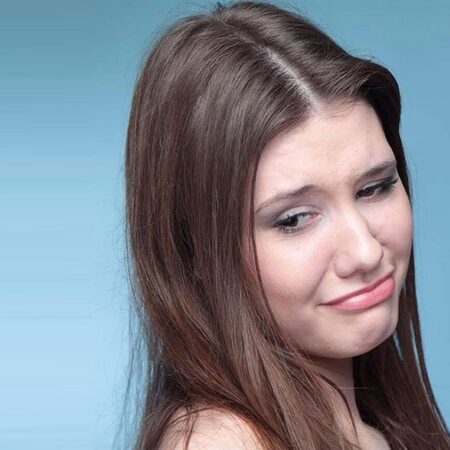 Lam The Nao De Cai Thien Tinh Trang Da Dau Bi Kho Va Bong Troc 1 A6af1fed40