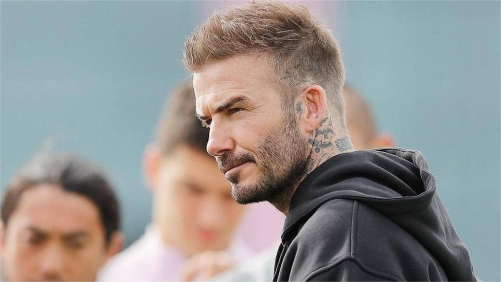 Tóc Short Quiff Undercut